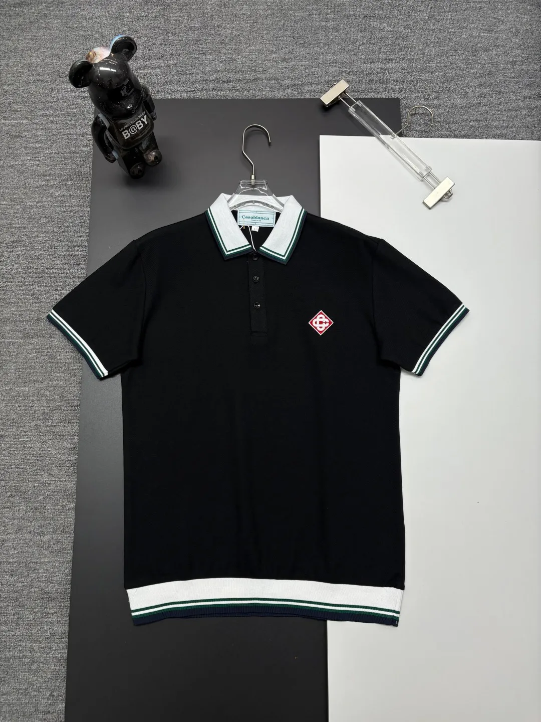 CASABLANCA New Arrival embroidered Polo shirt, original fabric, official Same Style, made of pure cotton pique fabric, customized vat-dyed fabric, feels very comfortable and smooth, very wide and stylish, produced by the first-line brand Factory, imported Behringer embroidery machine, embroidery is full and textured, collar and collar ribs are woven with imported yarn, does not deform after long-term wear, the latest New Arrival style in spring and summer, fashionable and individual Super Versatile, a good-looking one. It is very suitable for both men and women. It is a must-have for everyone. Color: Black White, Apricot, Blue Khaki Size: M-3XL